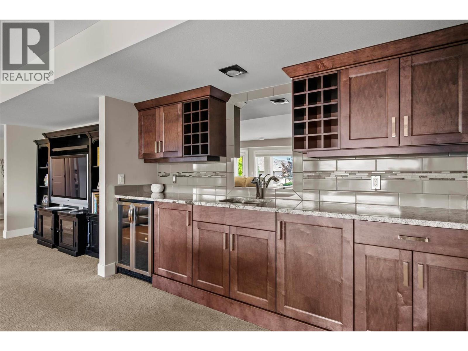  1940 Cornerstone Drive, West Kelowna