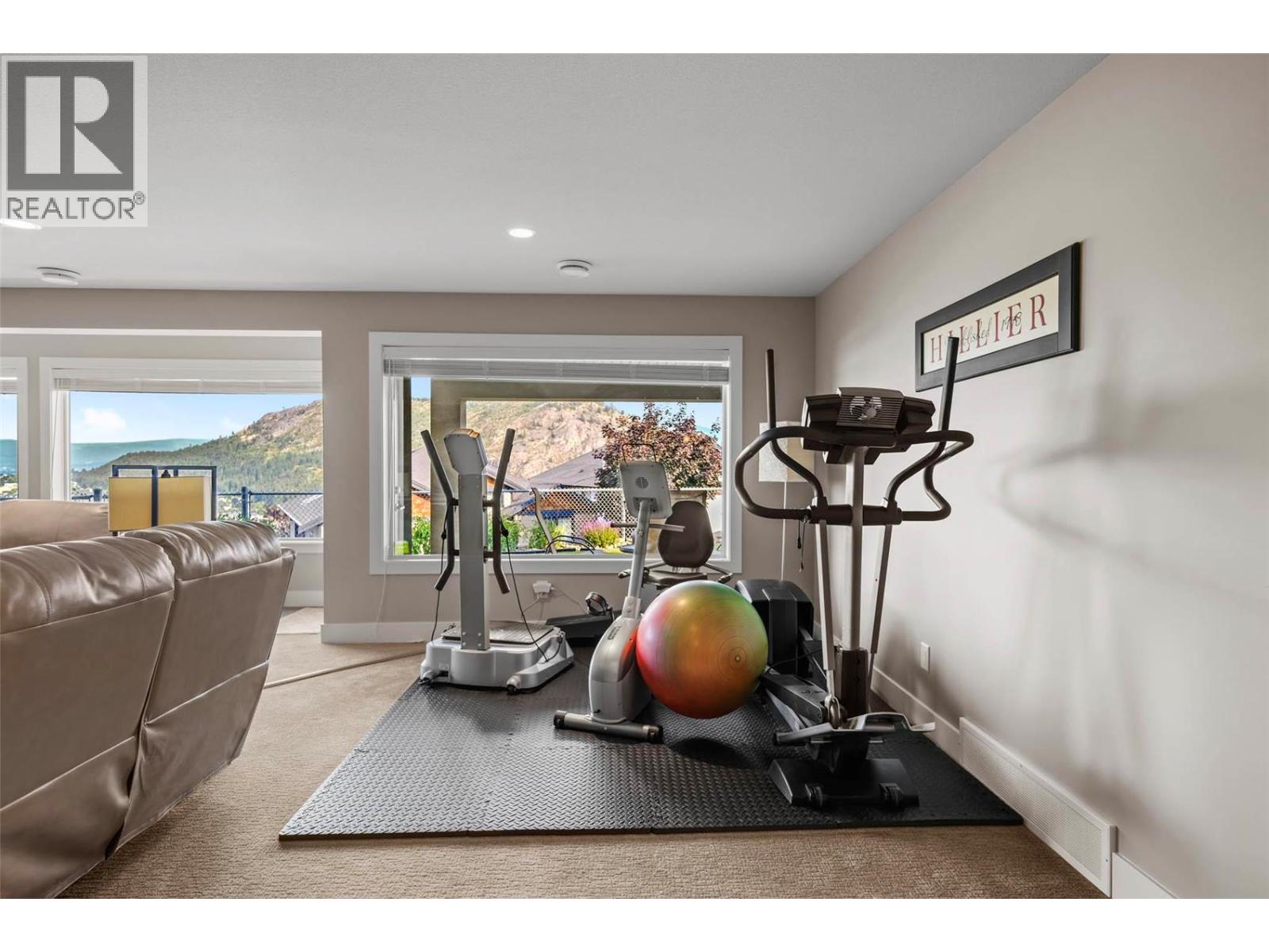 1940 Cornerstone Drive, West Kelowna