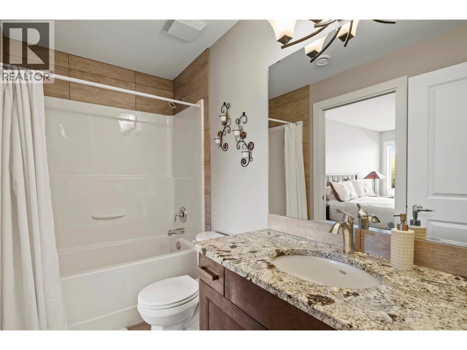  1940 Cornerstone Drive, West Kelowna