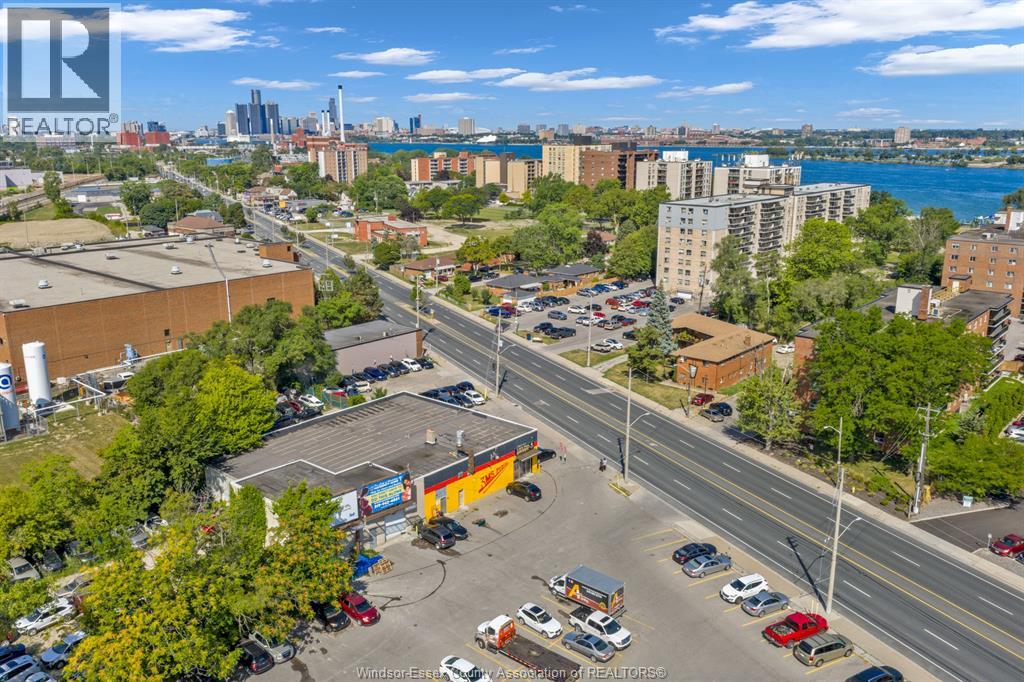 Photo 23 of 3857 Wyandotte Street East Unit 2, Windsor ON