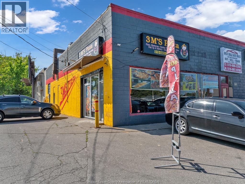 Photo 28 of 3857 Wyandotte Street East Unit 2, Windsor ON