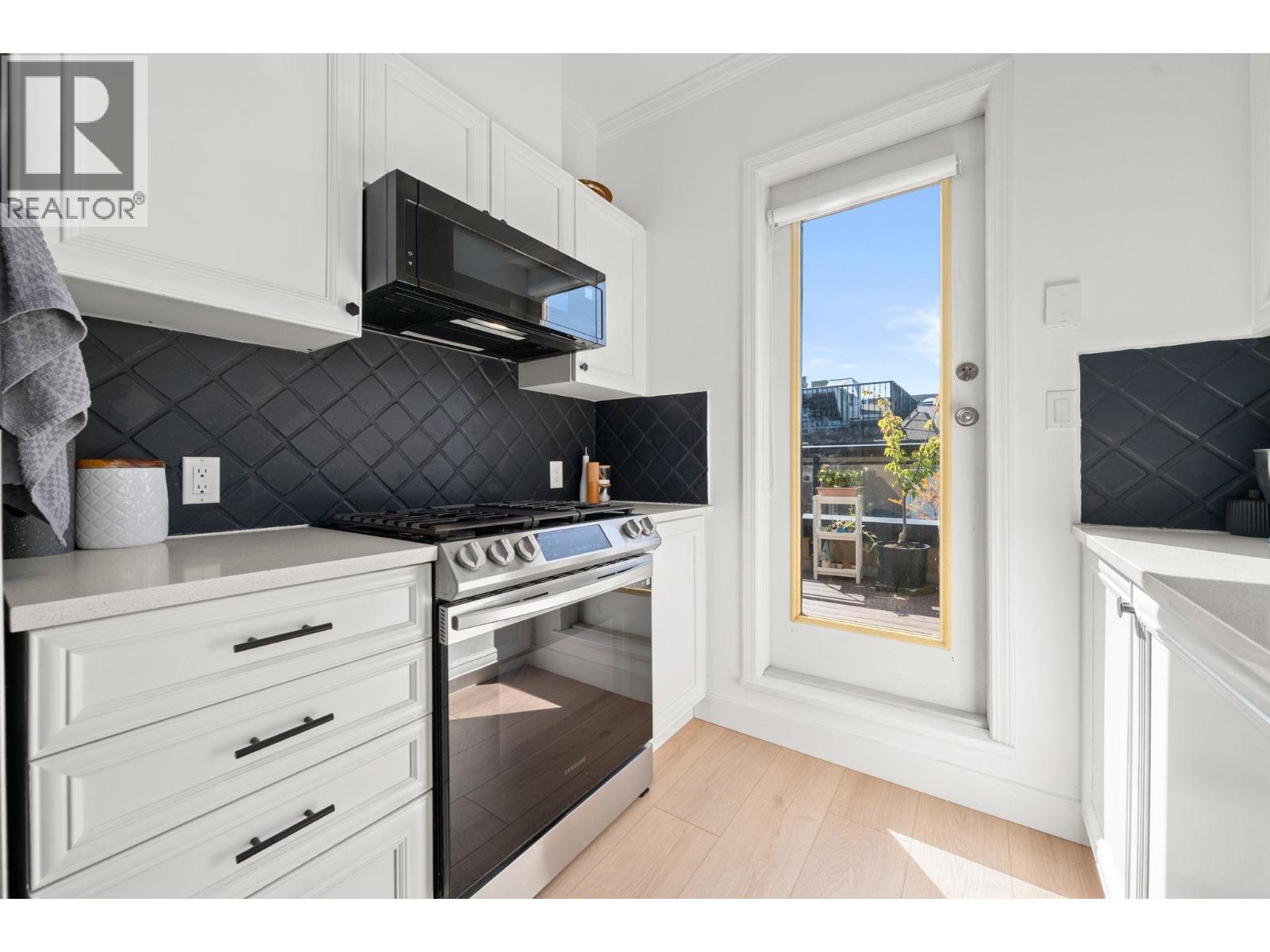 Photo 14 of 400 2175 Salal Drive, Vancouver BC