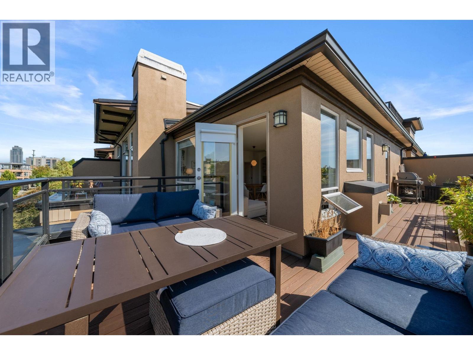 Photo 18 of 400 2175 Salal Drive, Vancouver BC