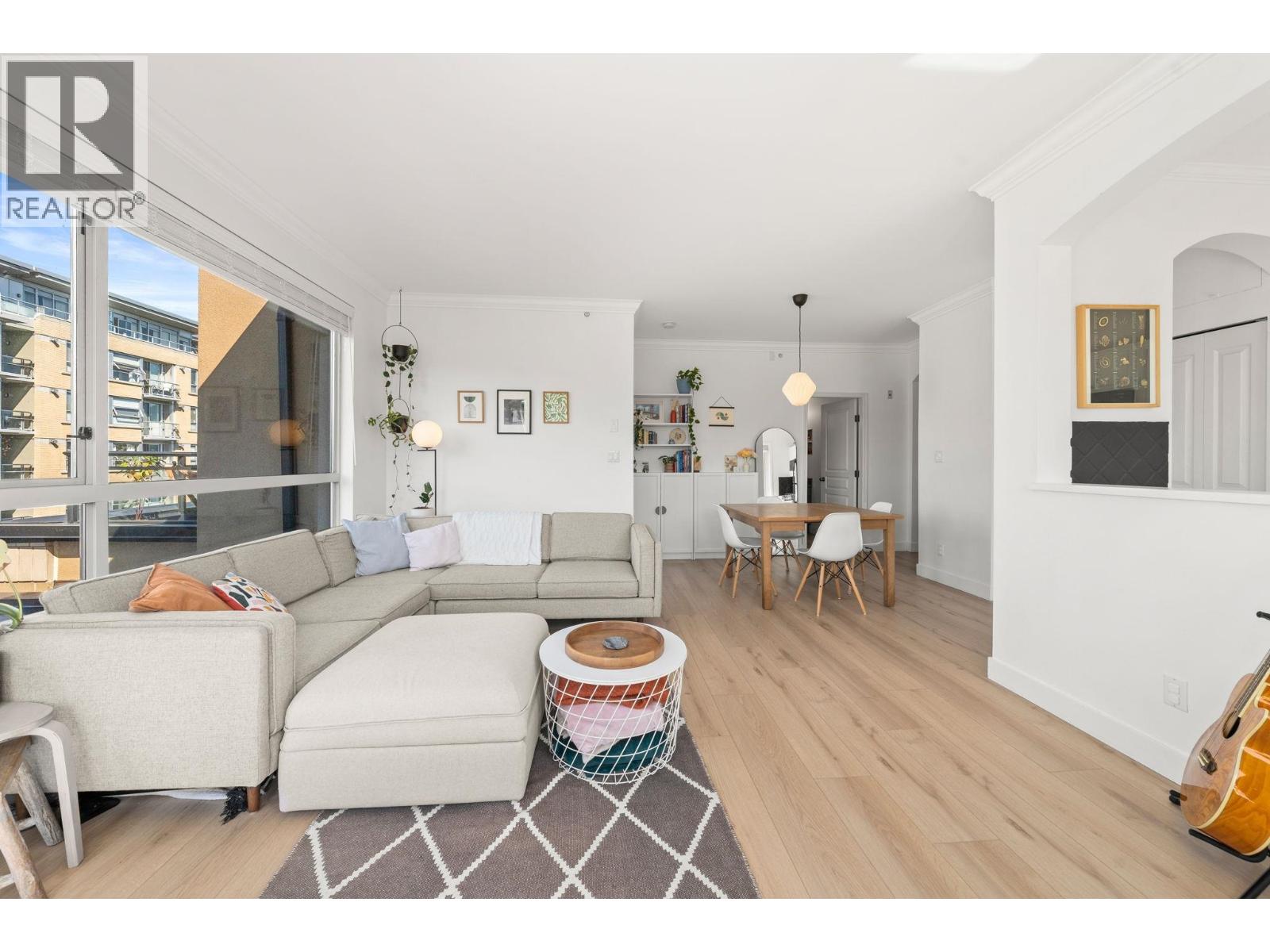 Photo 6 of 400 2175 Salal Drive, Vancouver BC