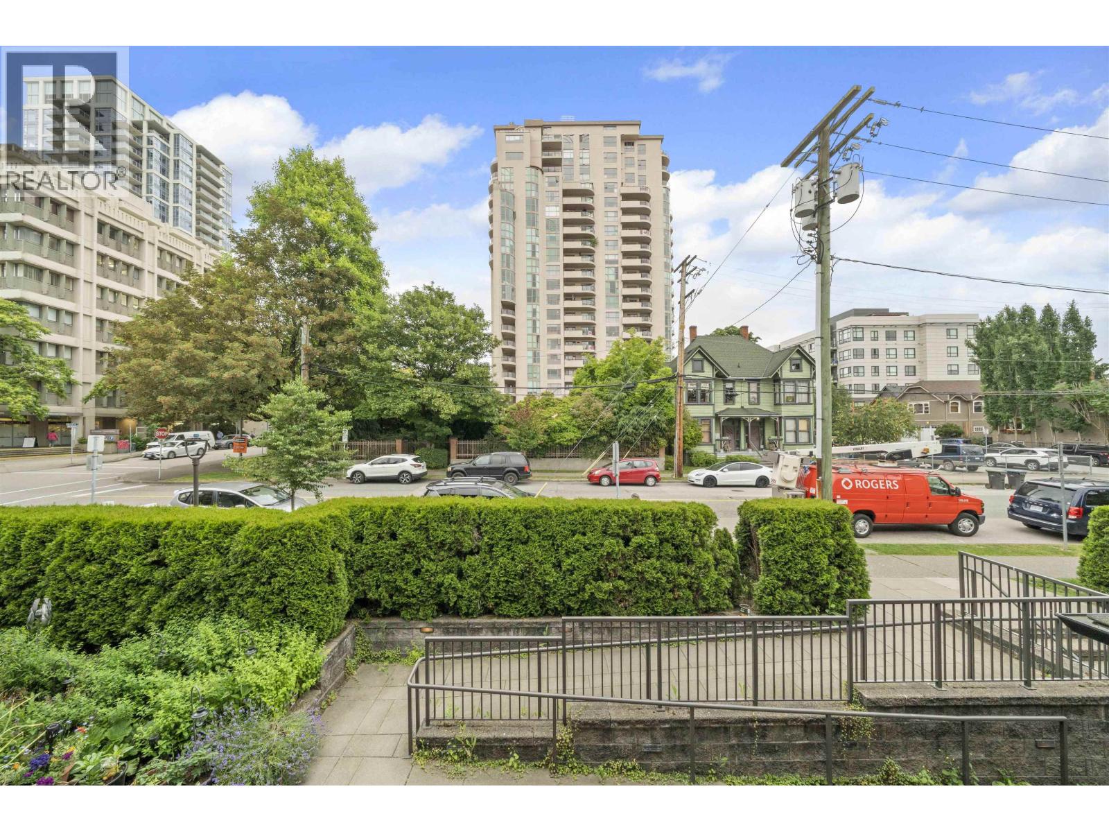 Photo 10 of 213 436 Seventh Street, New Westminster BC