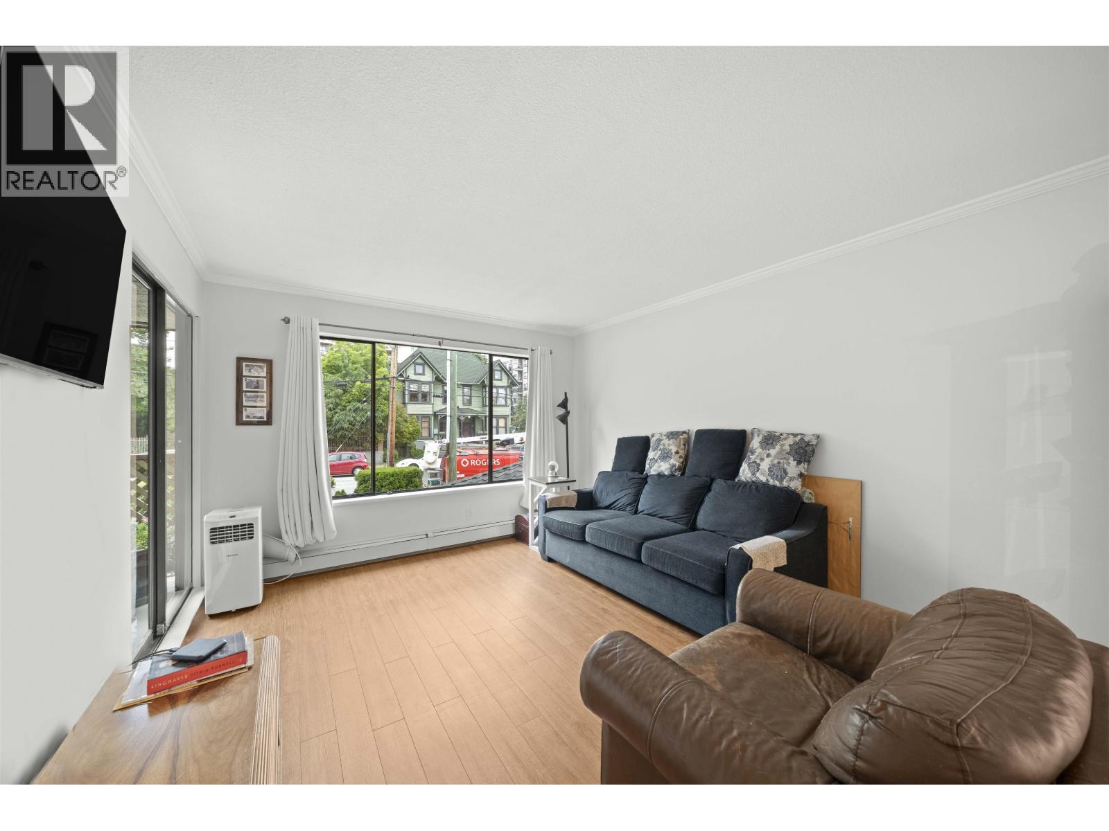 Photo 13 of 213 436 Seventh Street, New Westminster BC