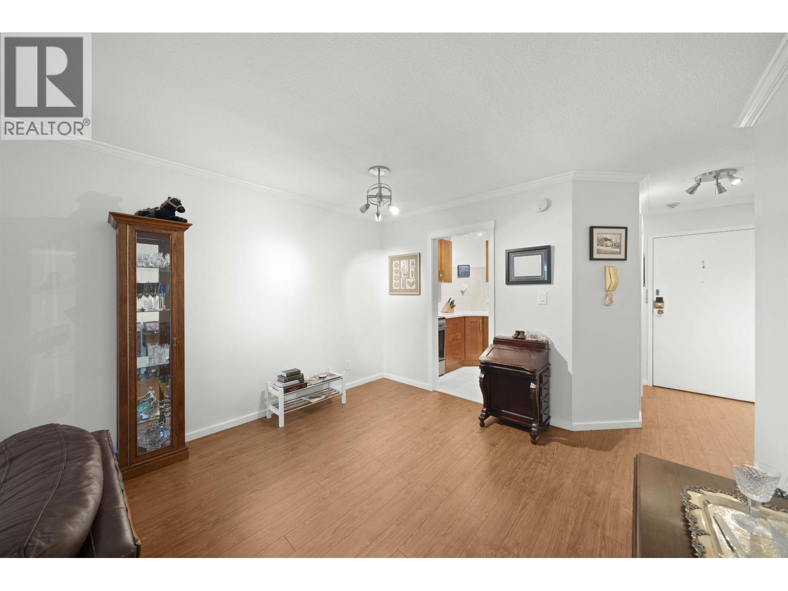 Photo 16 of 213 436 Seventh Street, New Westminster BC