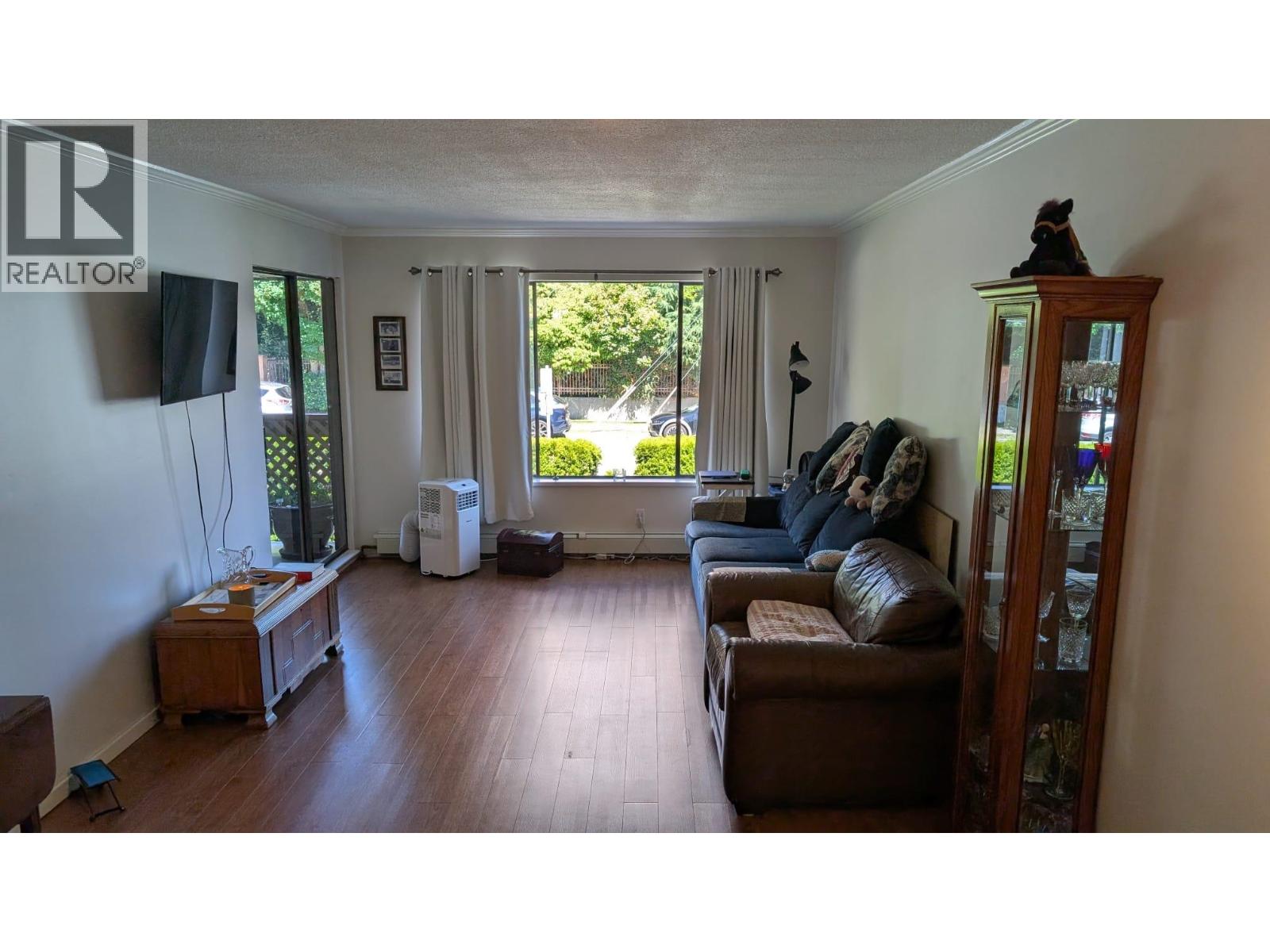 Photo 20 of 213 436 Seventh Street, New Westminster BC