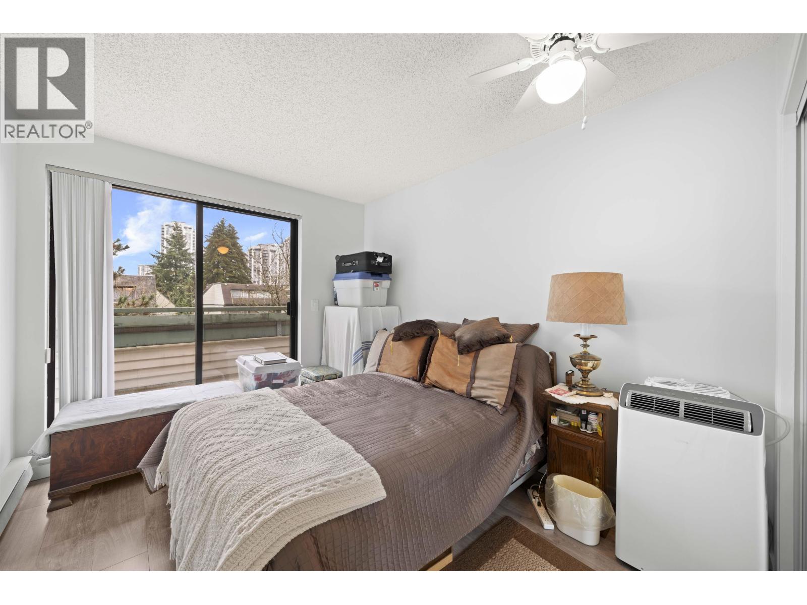 Photo 11 of 416 2915 Glen Drive, Coquitlam BC