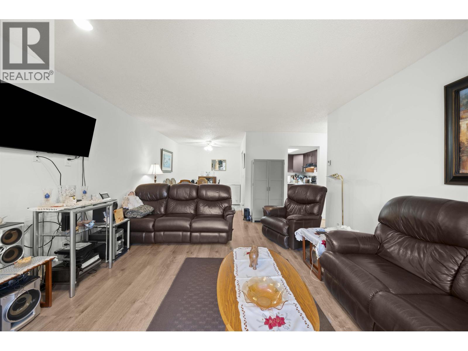 Photo 6 of 416 2915 Glen Drive, Coquitlam BC