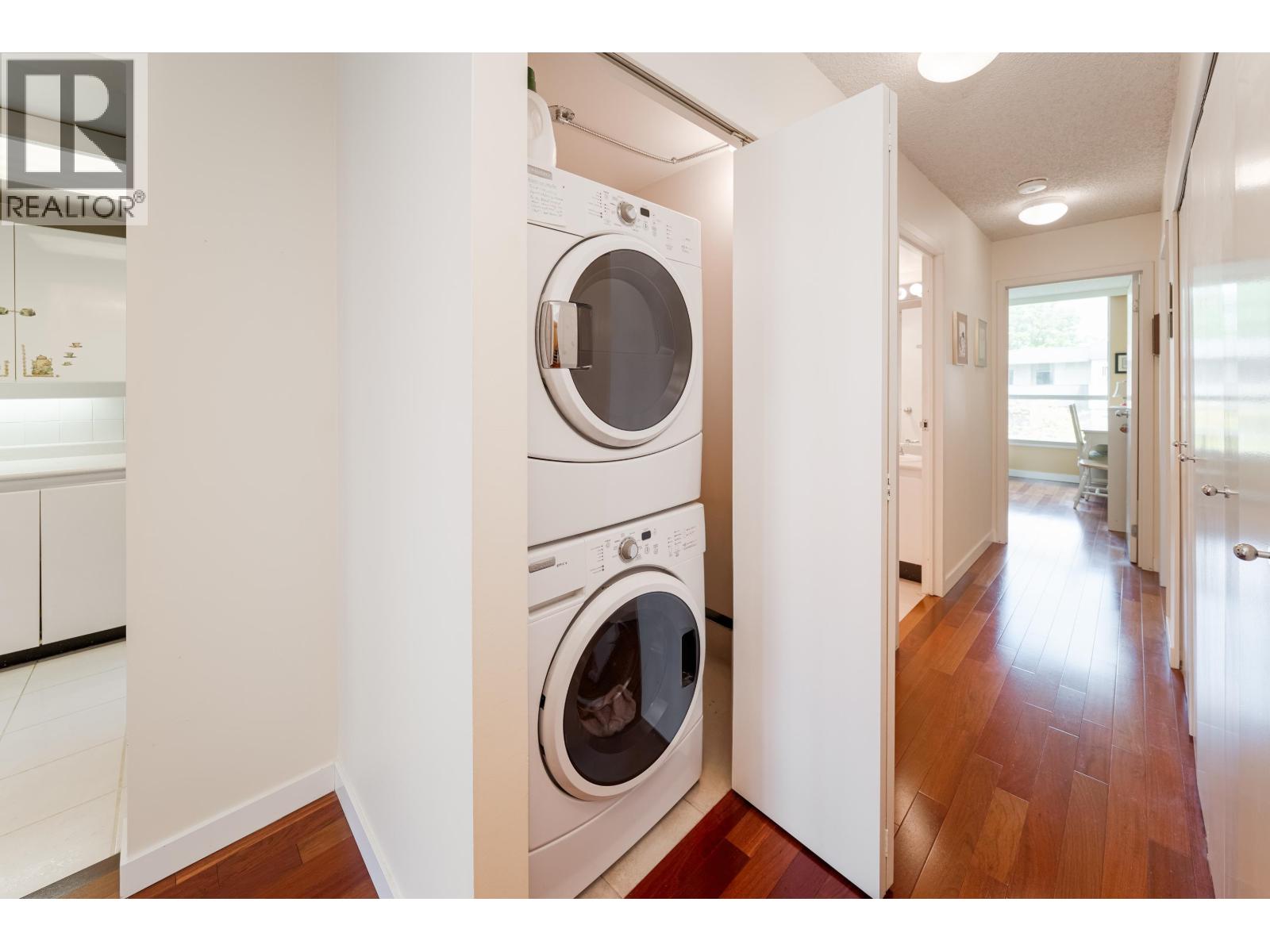 Photo 24 of 501 1345 Burnaby Street, Vancouver BC