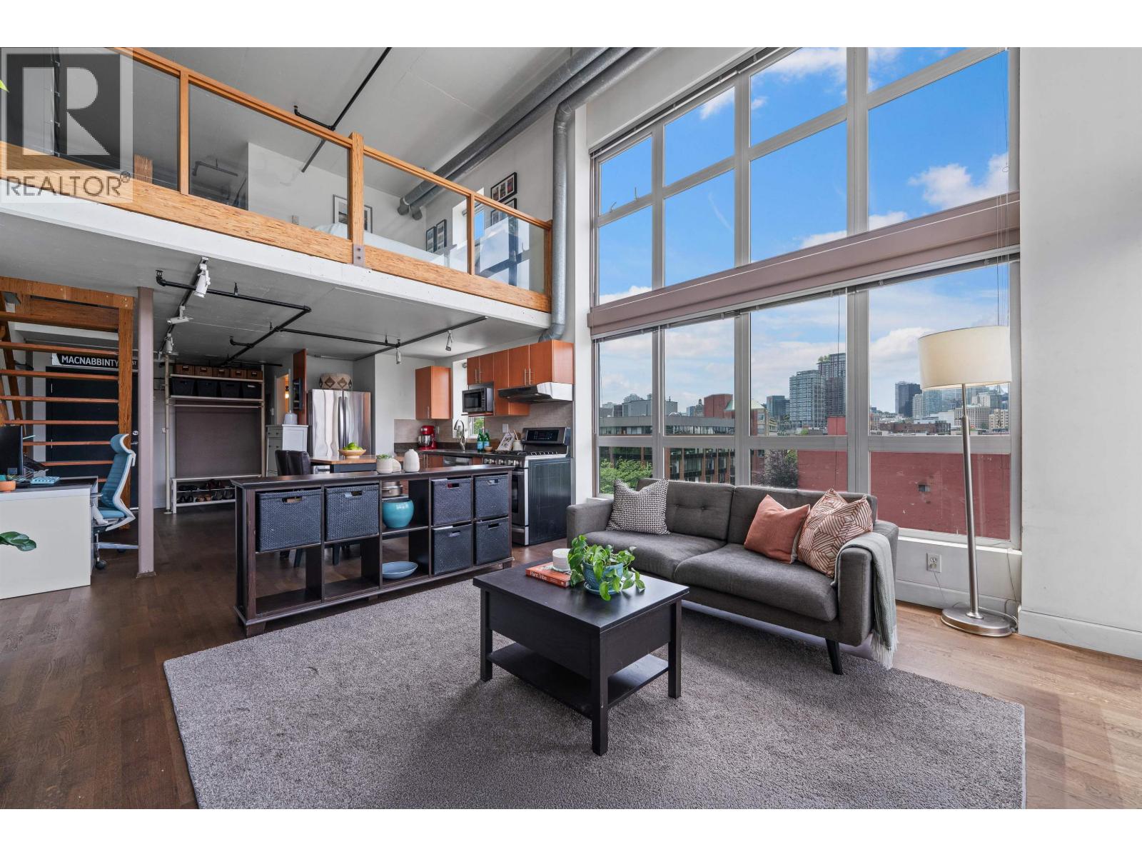 Photo 2 of 605 289 Alexander Street, Vancouver BC