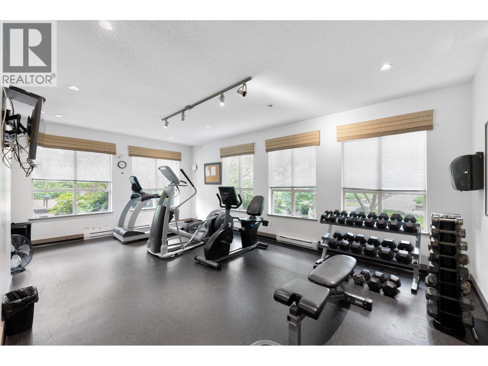 Photo 27 of 412 9299 Tomicki Avenue, Richmond BC