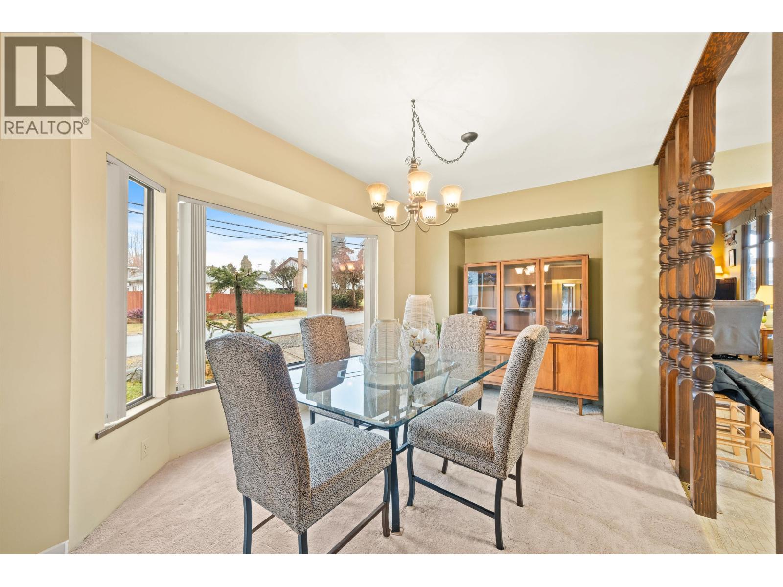 Photo 9 of 1904 Cliff Avenue, Burnaby BC