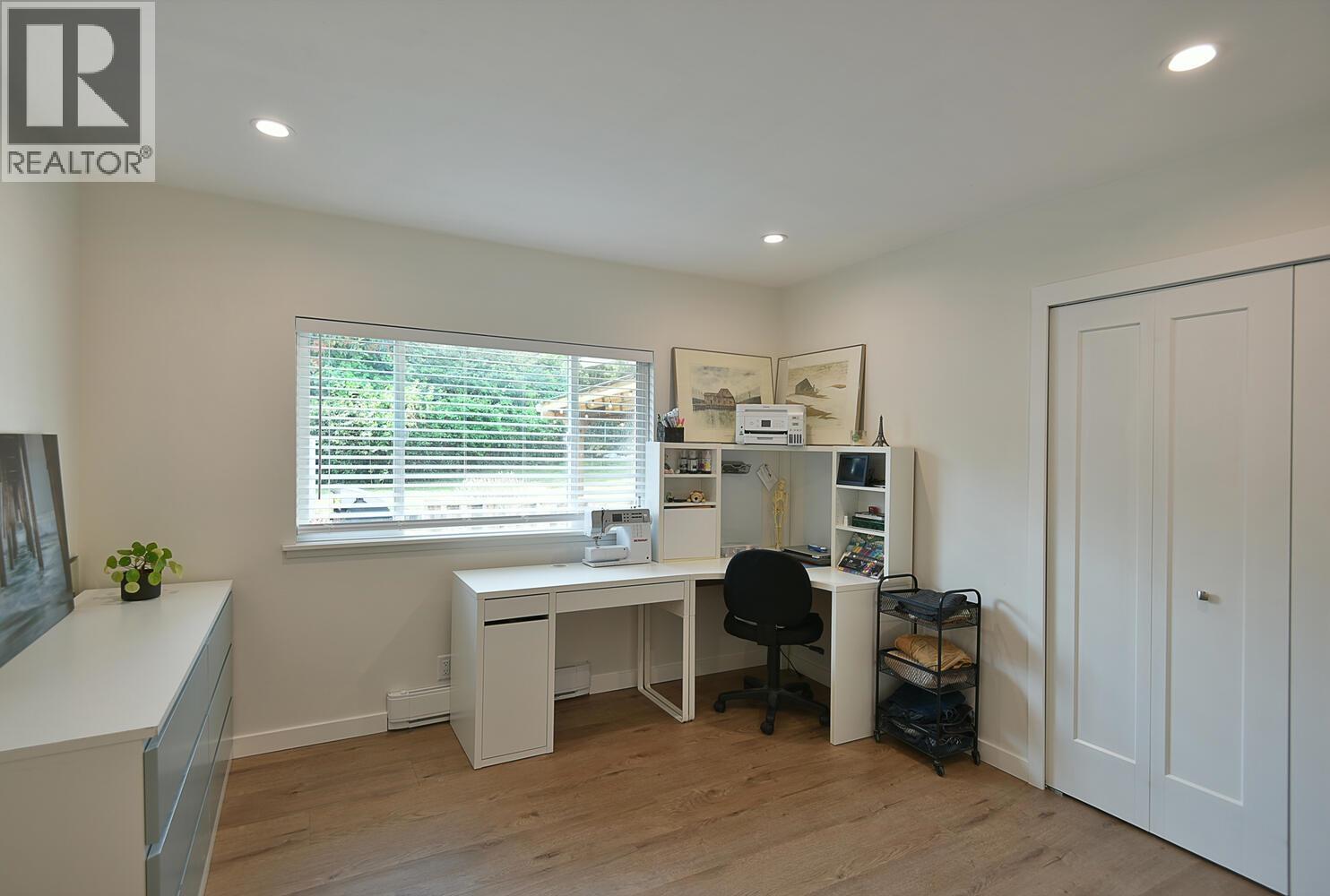 Photo 16 of 681 Fairmont Road, Gibsons BC