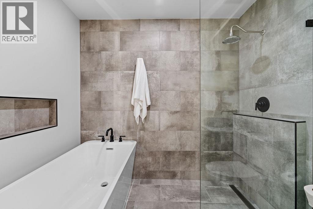 Photo 11 of 2507 Burian Drive, Coquitlam BC
