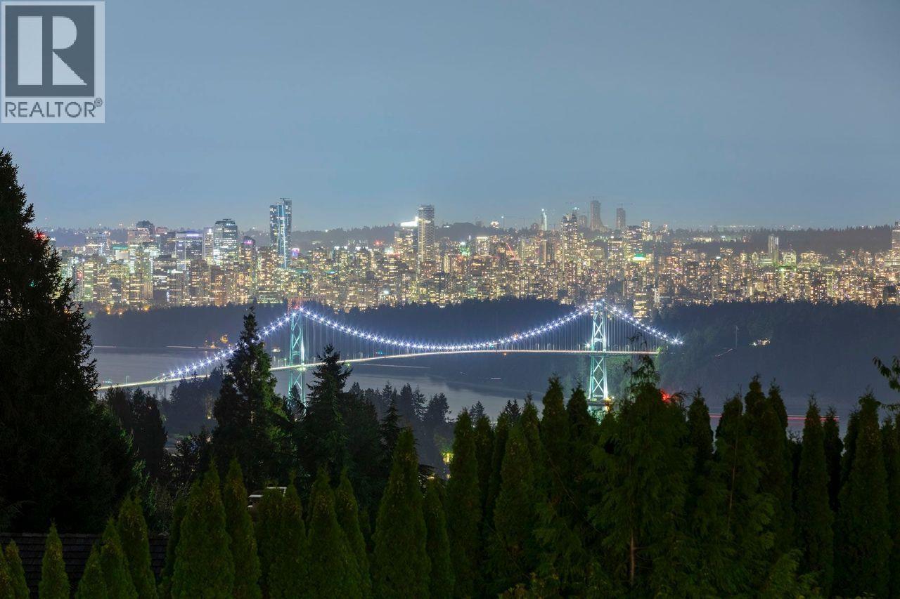 1259 CHARTWELL PLACE, West Vancouver