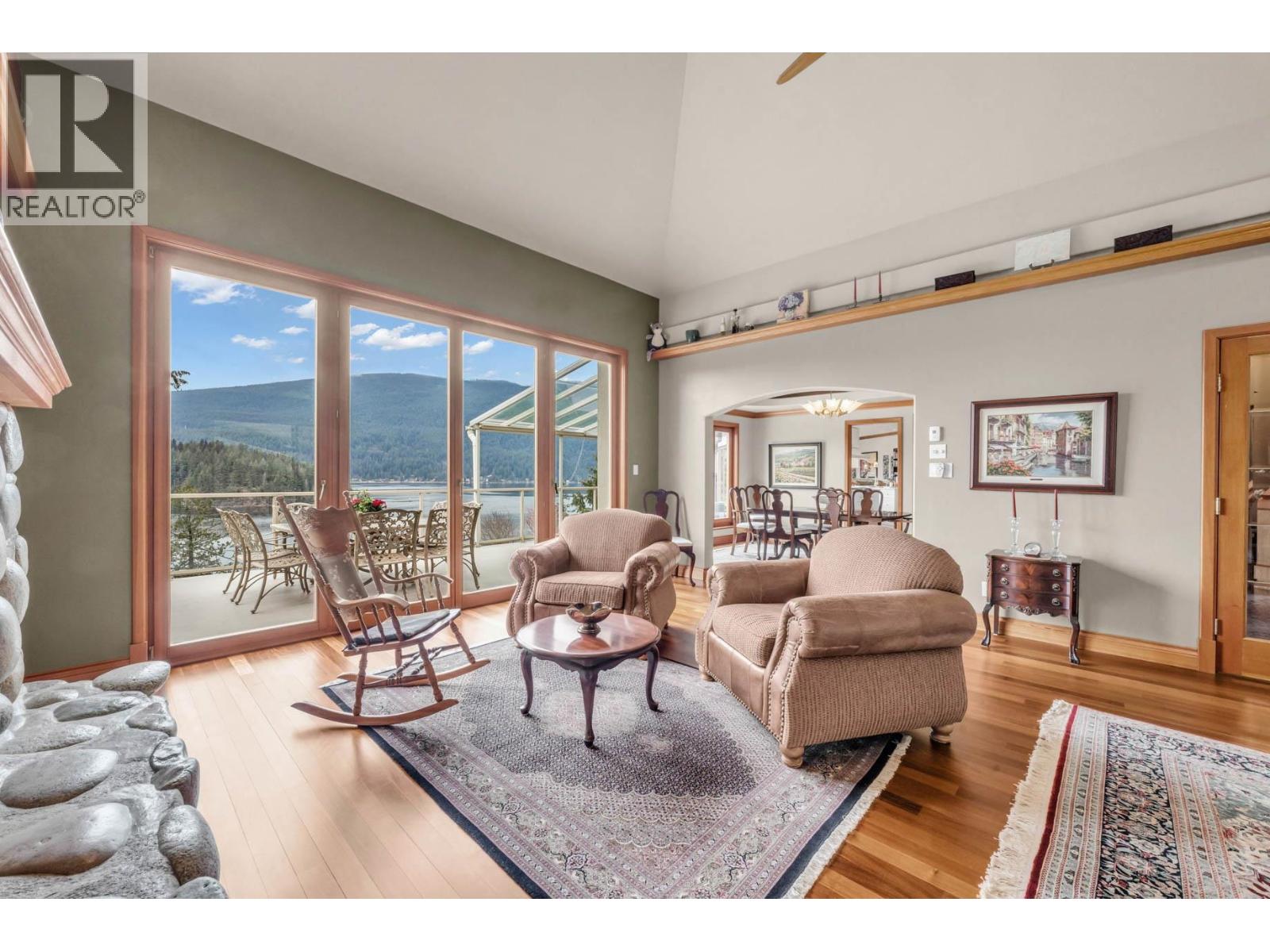3411 SENKLER ROAD, Belcarra