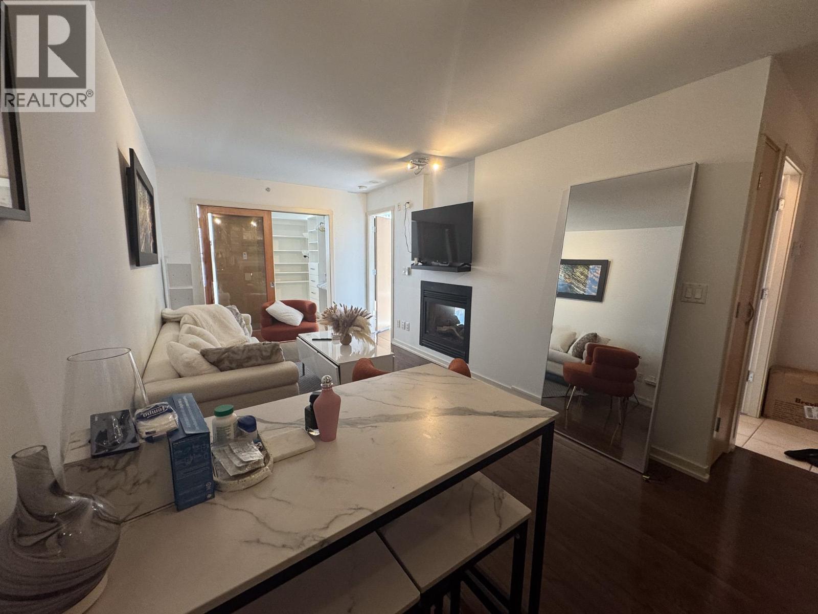 Photo 2 of 1501 969 Richards Street, Vancouver BC