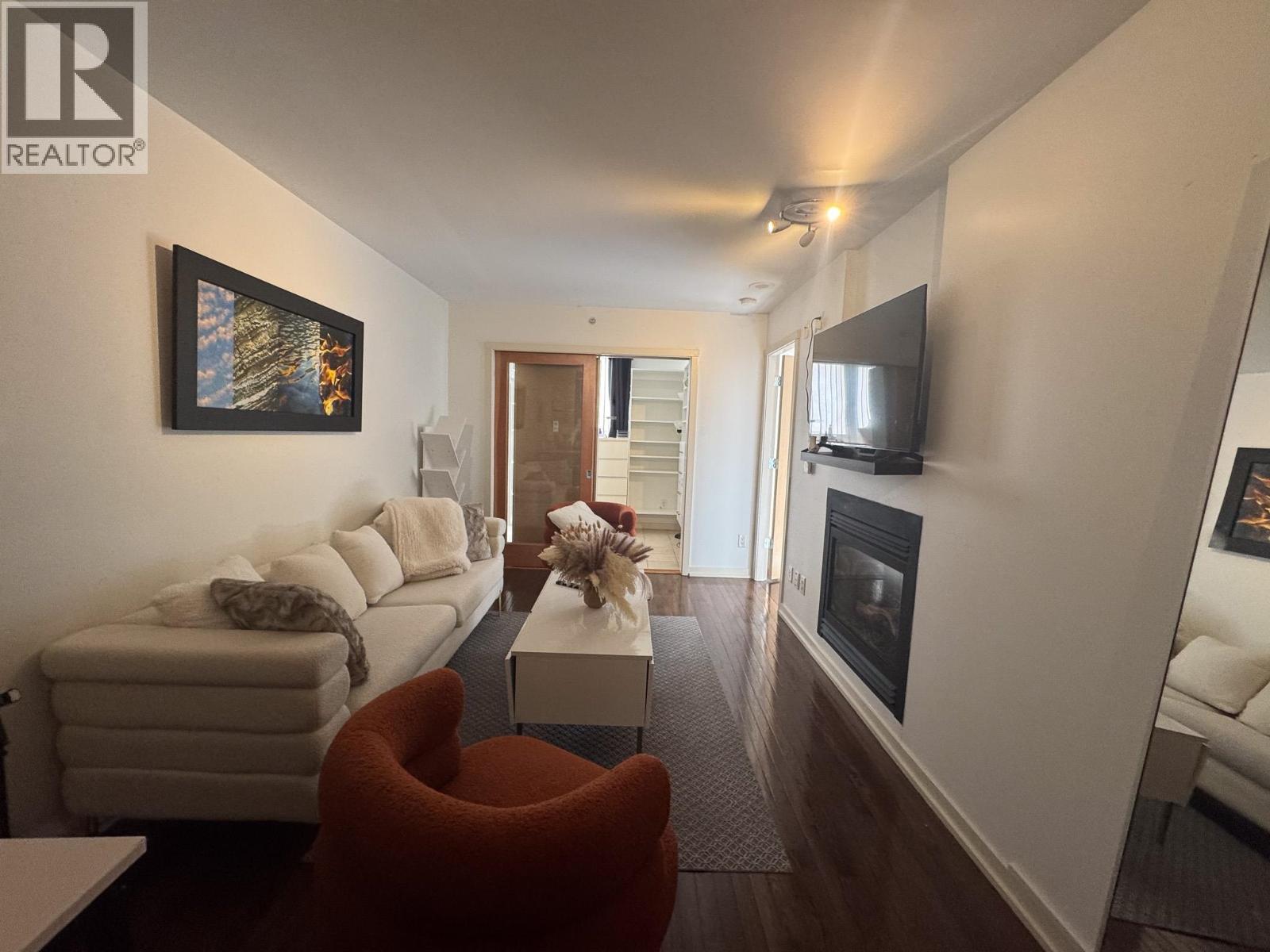 Photo 5 of 1501 969 Richards Street, Vancouver BC