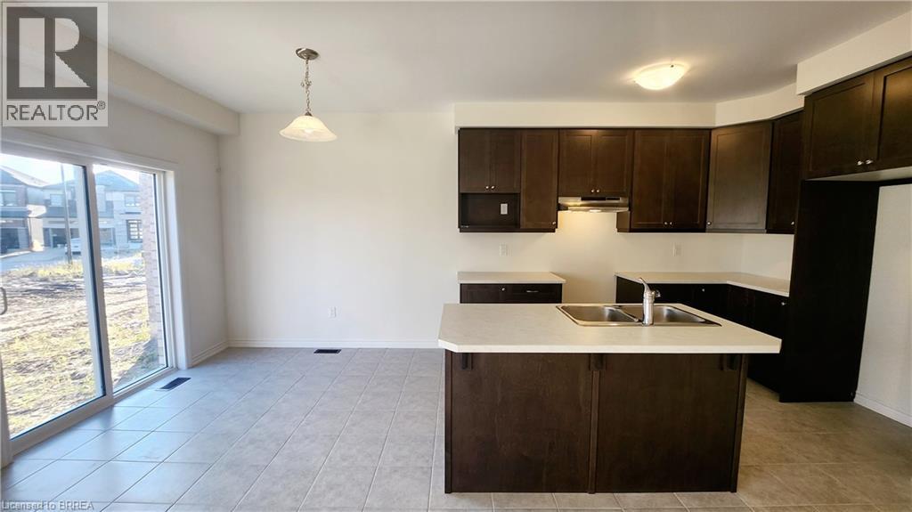 Photo 4 of 62 Macklin Street, Brantford ON