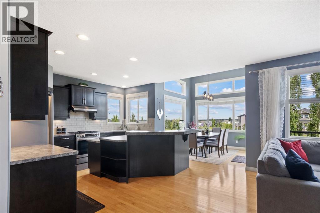 Photo 10 of 284 Kincora Heights Nw, Calgary AB