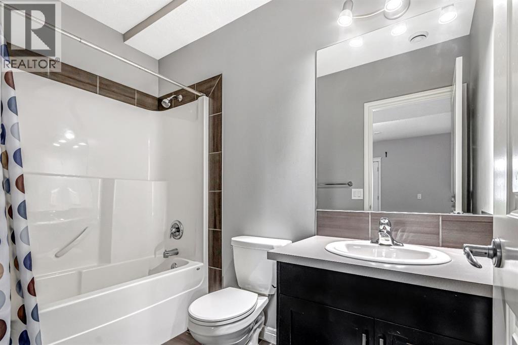 Photo 32 of 284 Kincora Heights Nw, Calgary AB