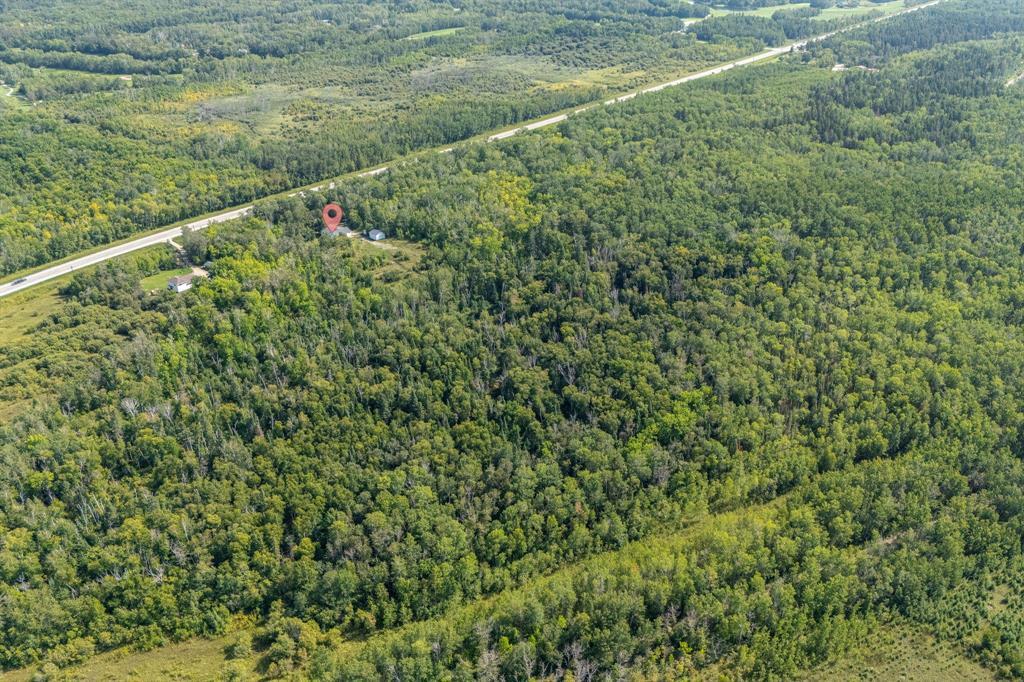 Photo 11 of 112082 59 Highway, Victoria Beach MB