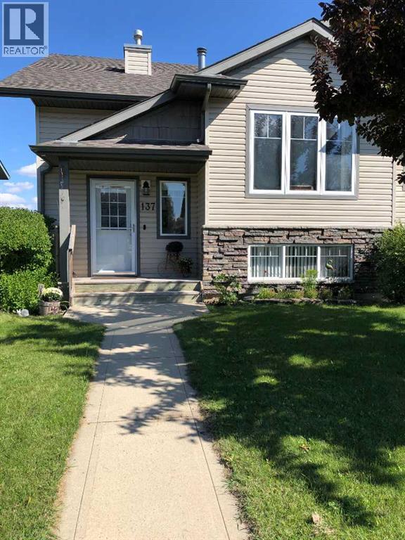 Photo 1 of 137 Jennings Crescent, Red Deer AB