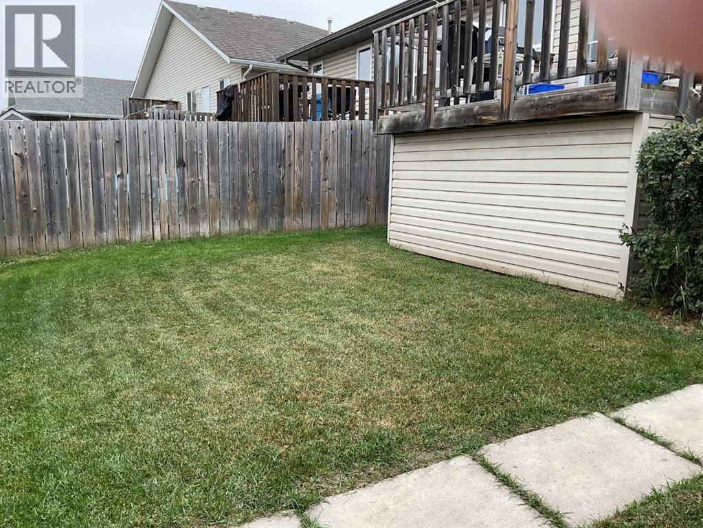 Photo 27 of 137 Jennings Crescent, Red Deer AB