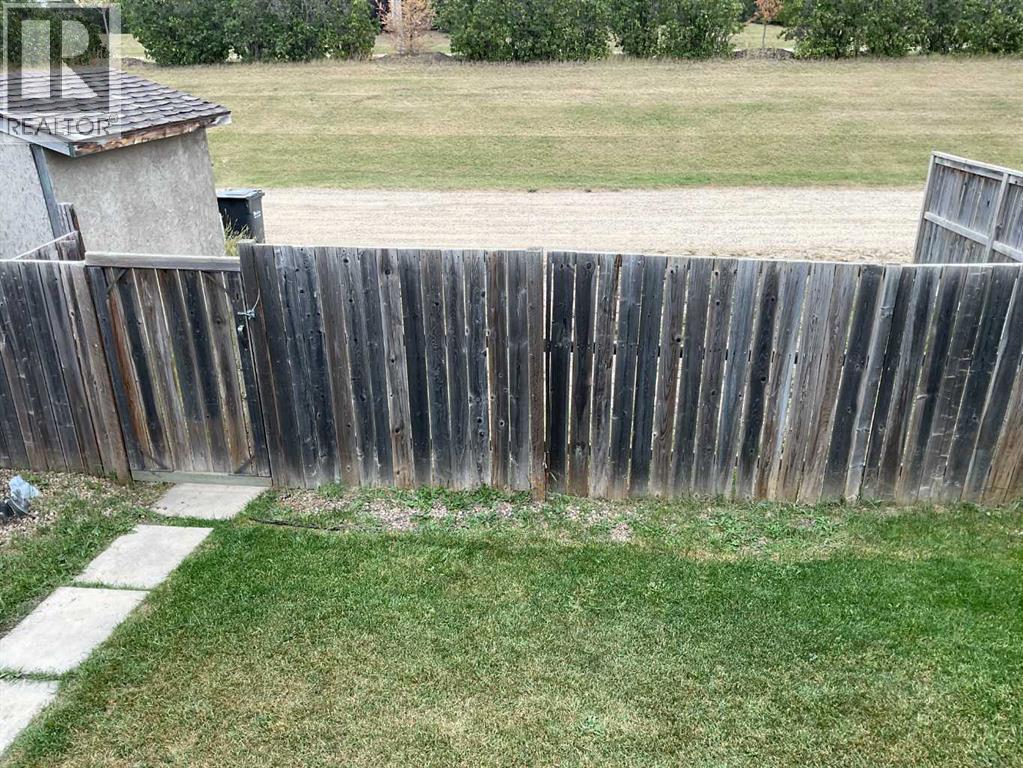 Photo 29 of 137 Jennings Crescent, Red Deer AB