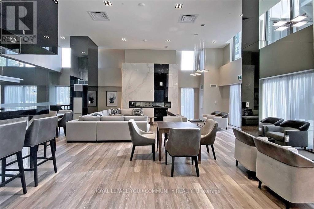 Photo 37 of 1212 75 Oneida Crescent, Richmond Hill ON
