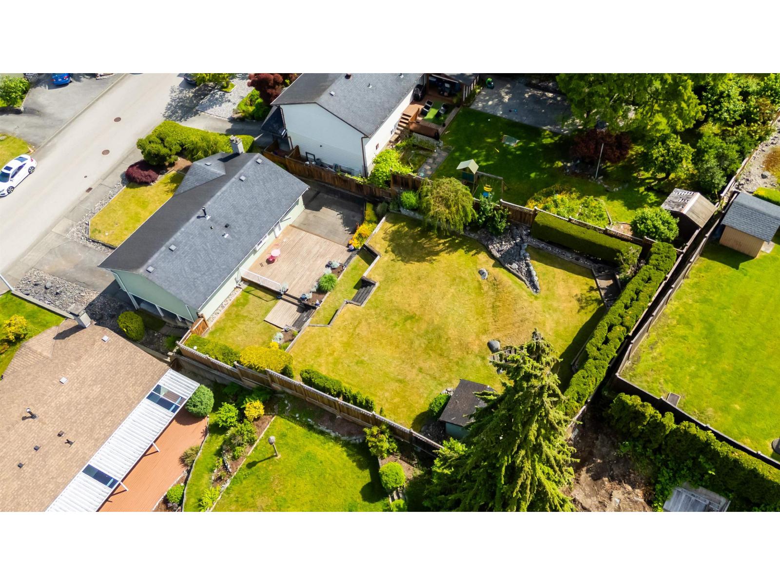 Photo 38 of 13512 Crestview Drive, Surrey BC