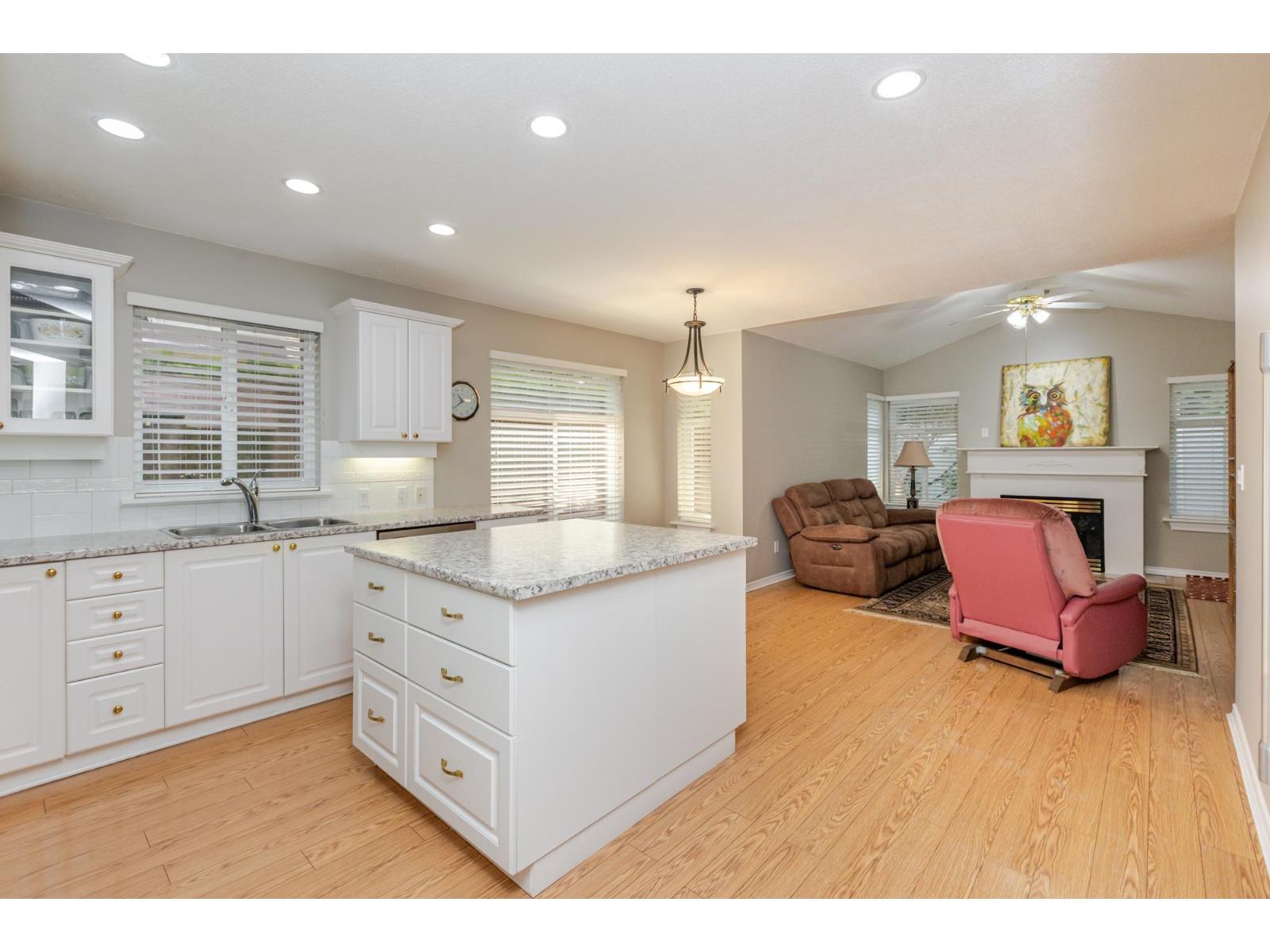 Photo 7 of 57 8555 209 Street, Langley BC