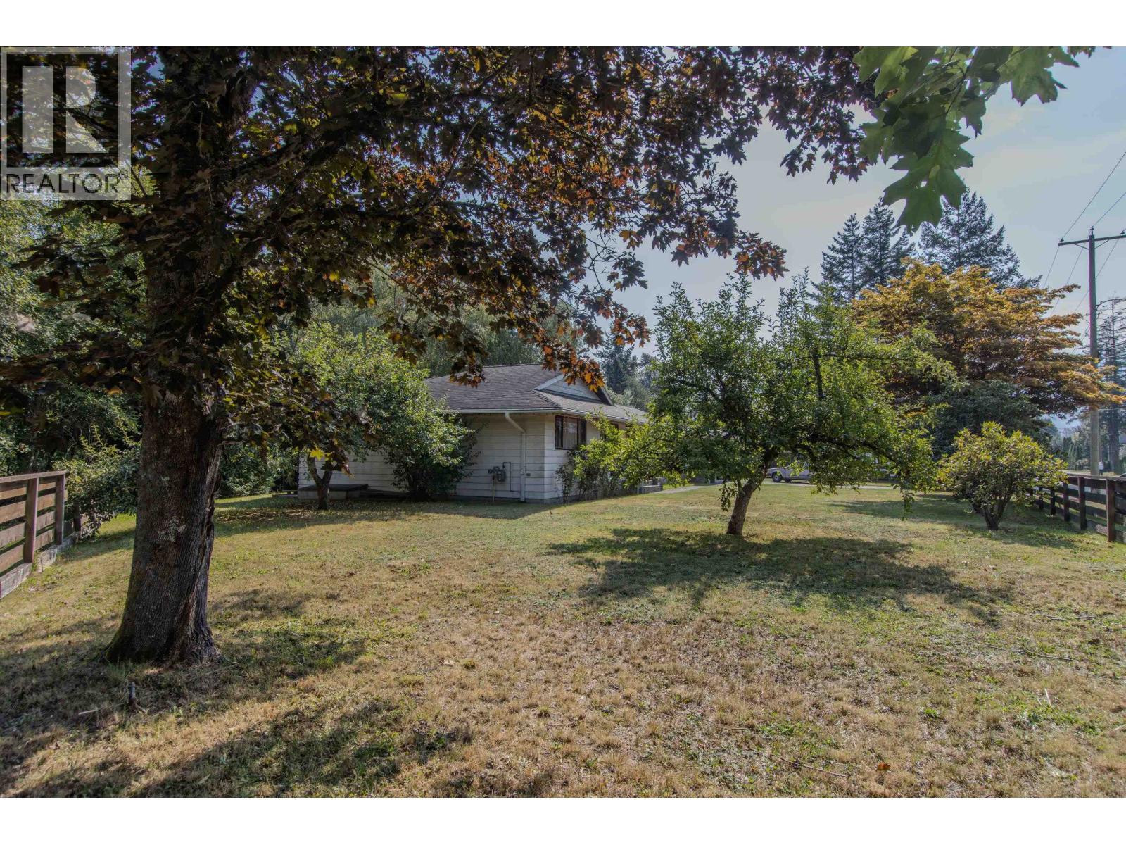 41560 GOVERNMENT ROAD, Squamish