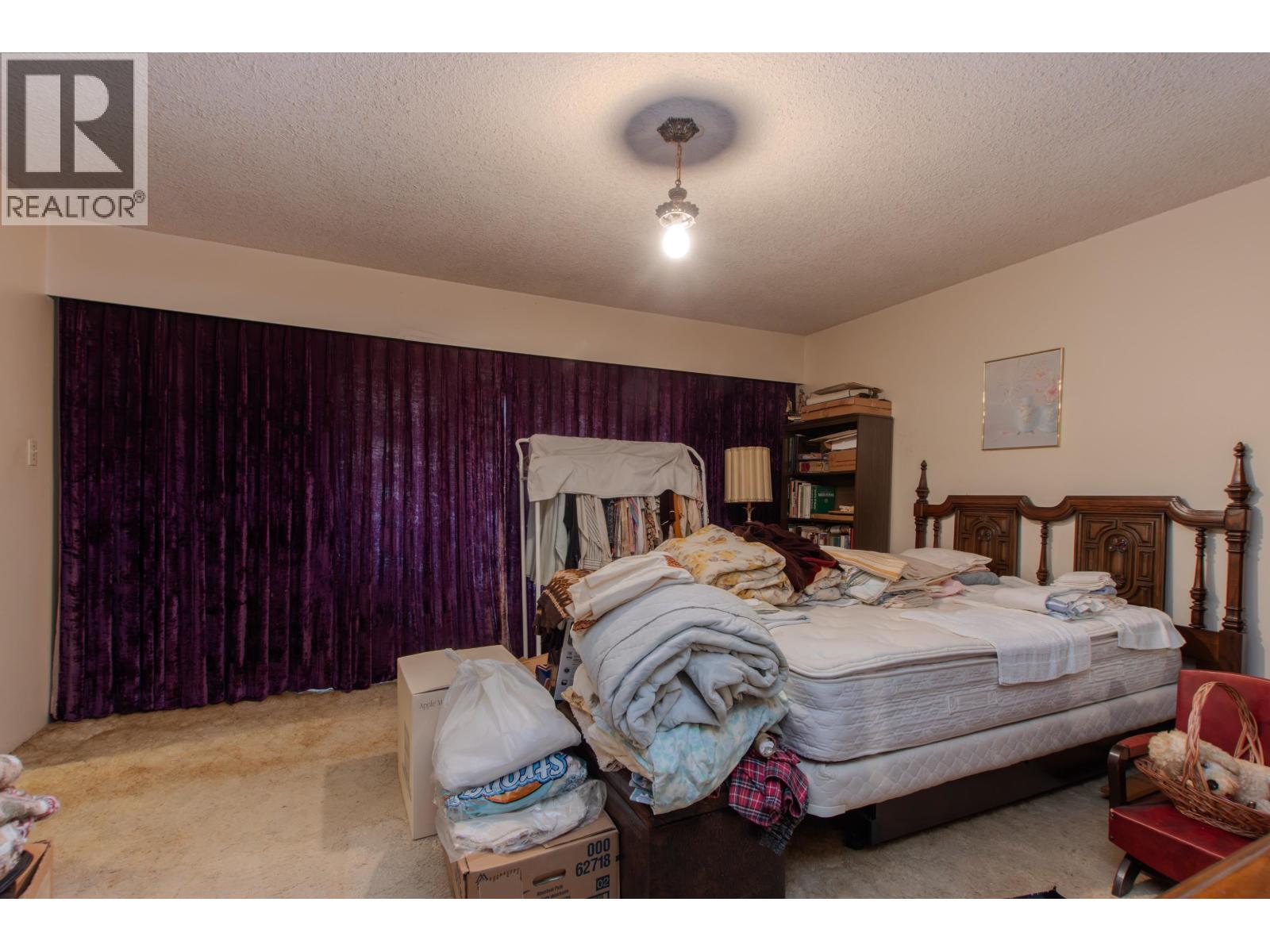 41560 GOVERNMENT ROAD, Squamish