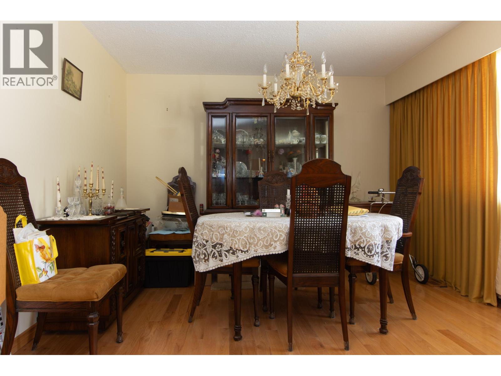 41560 GOVERNMENT ROAD, Squamish
