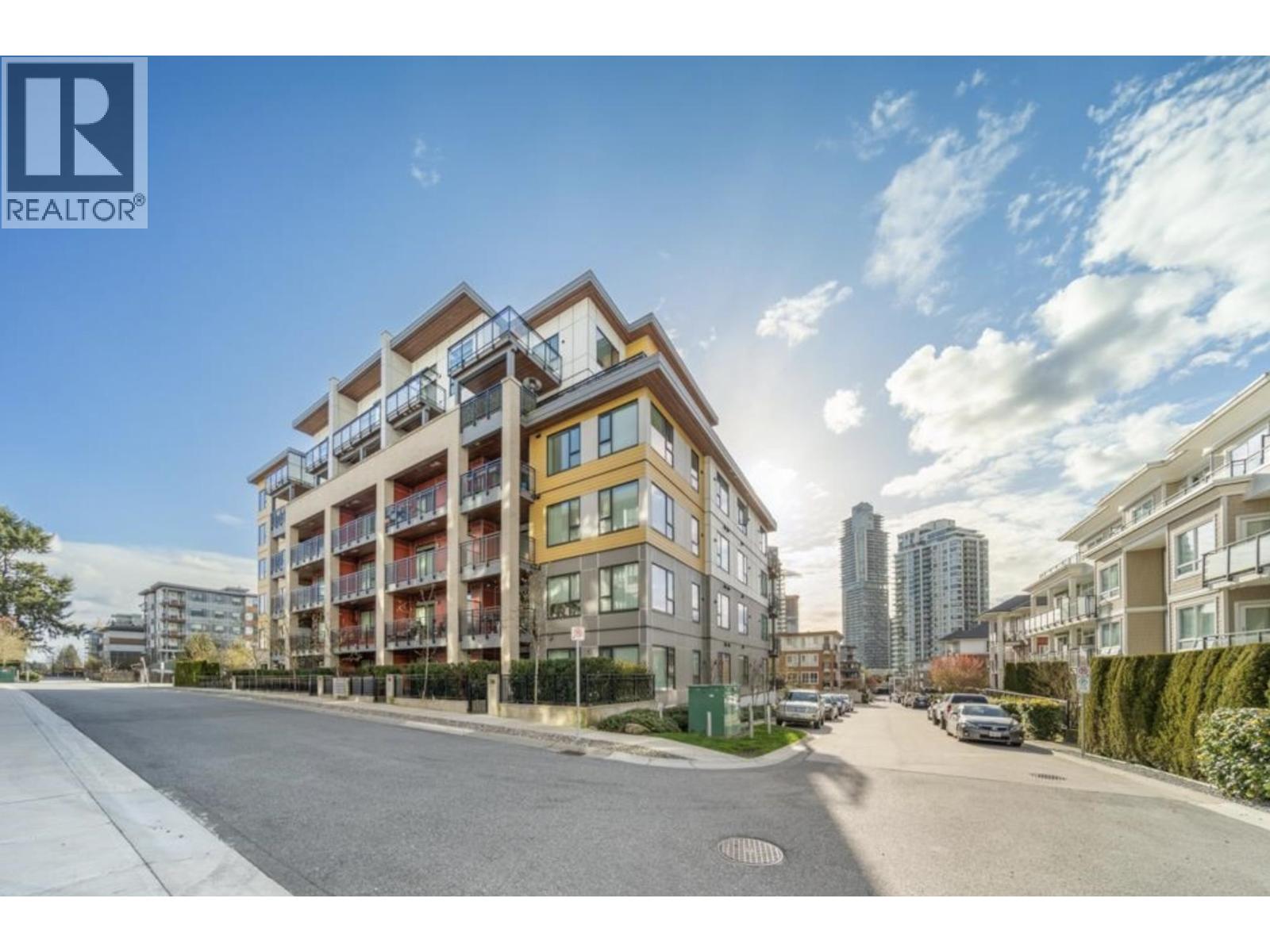 Photo 1 of 306 621 Regan Avenue, Coquitlam BC