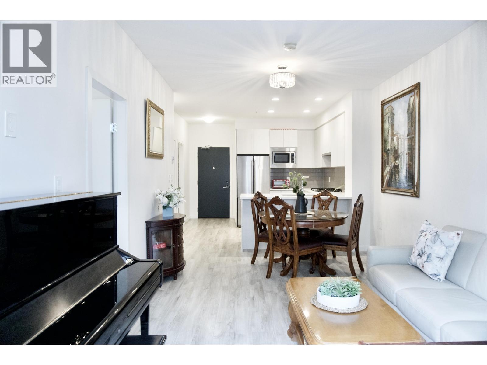 Photo 17 of 306 621 Regan Avenue, Coquitlam BC