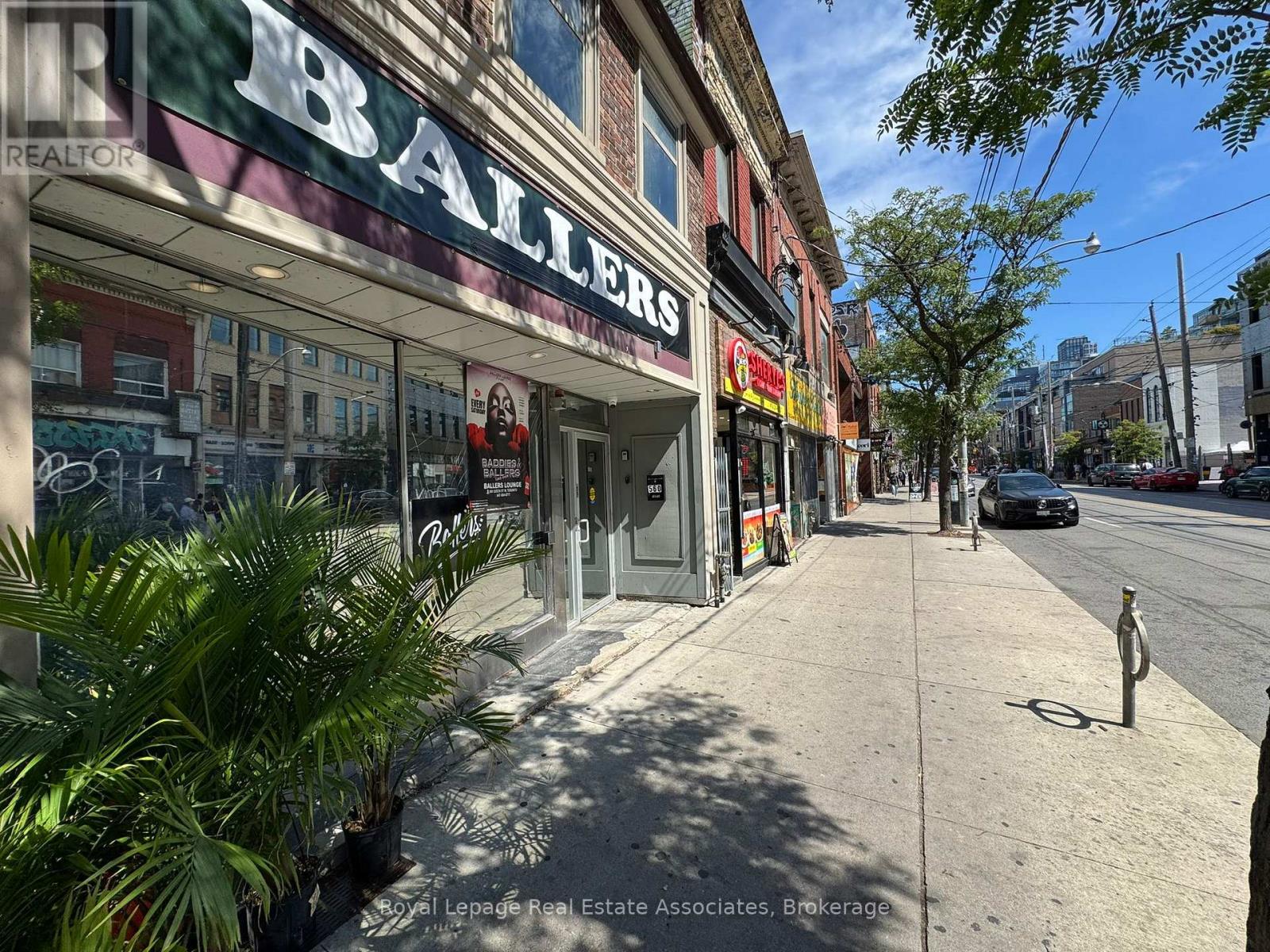 Photo 1 of 560 Queen Street W, Toronto ON