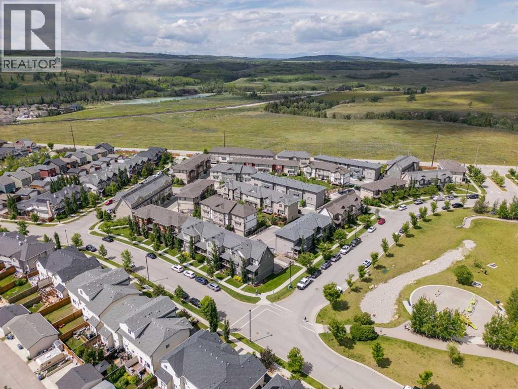 Photo 30 of 301 32 Horseshoe Crescent, Cochrane AB