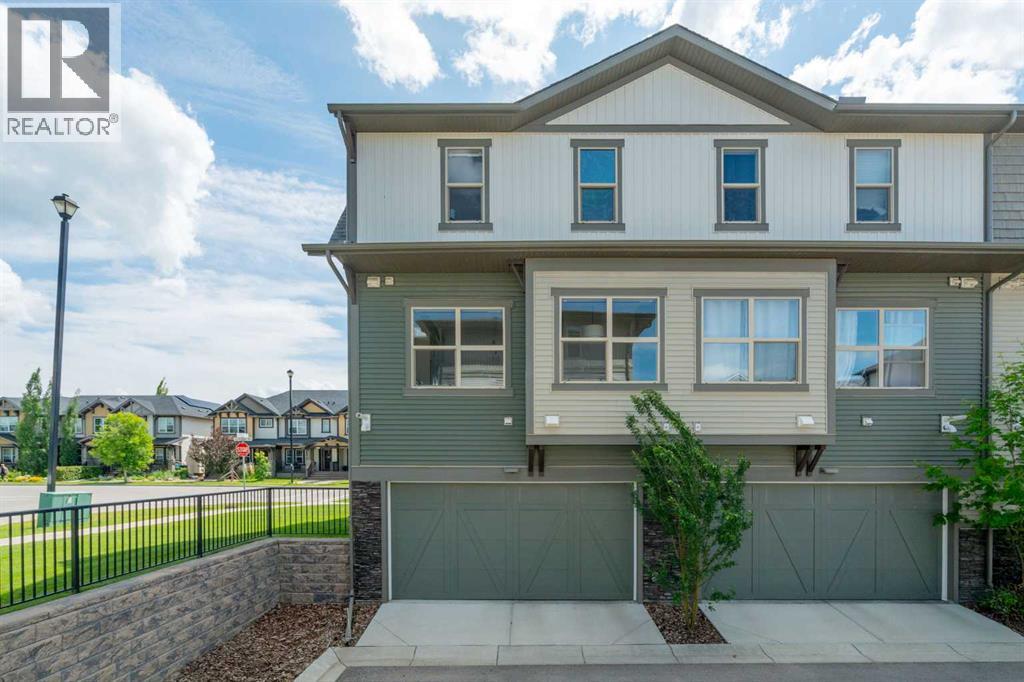 Photo 27 of 301 32 Horseshoe Crescent, Cochrane AB