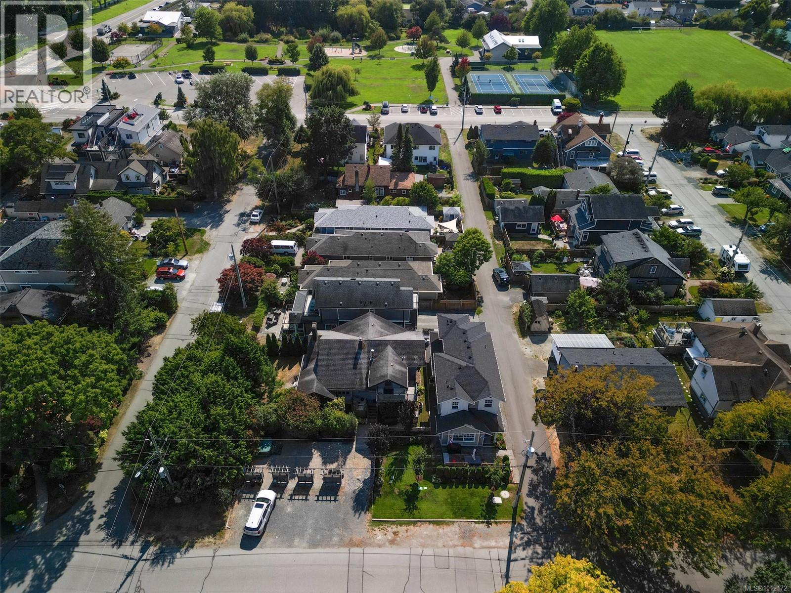 9646 Sixth St, Sidney