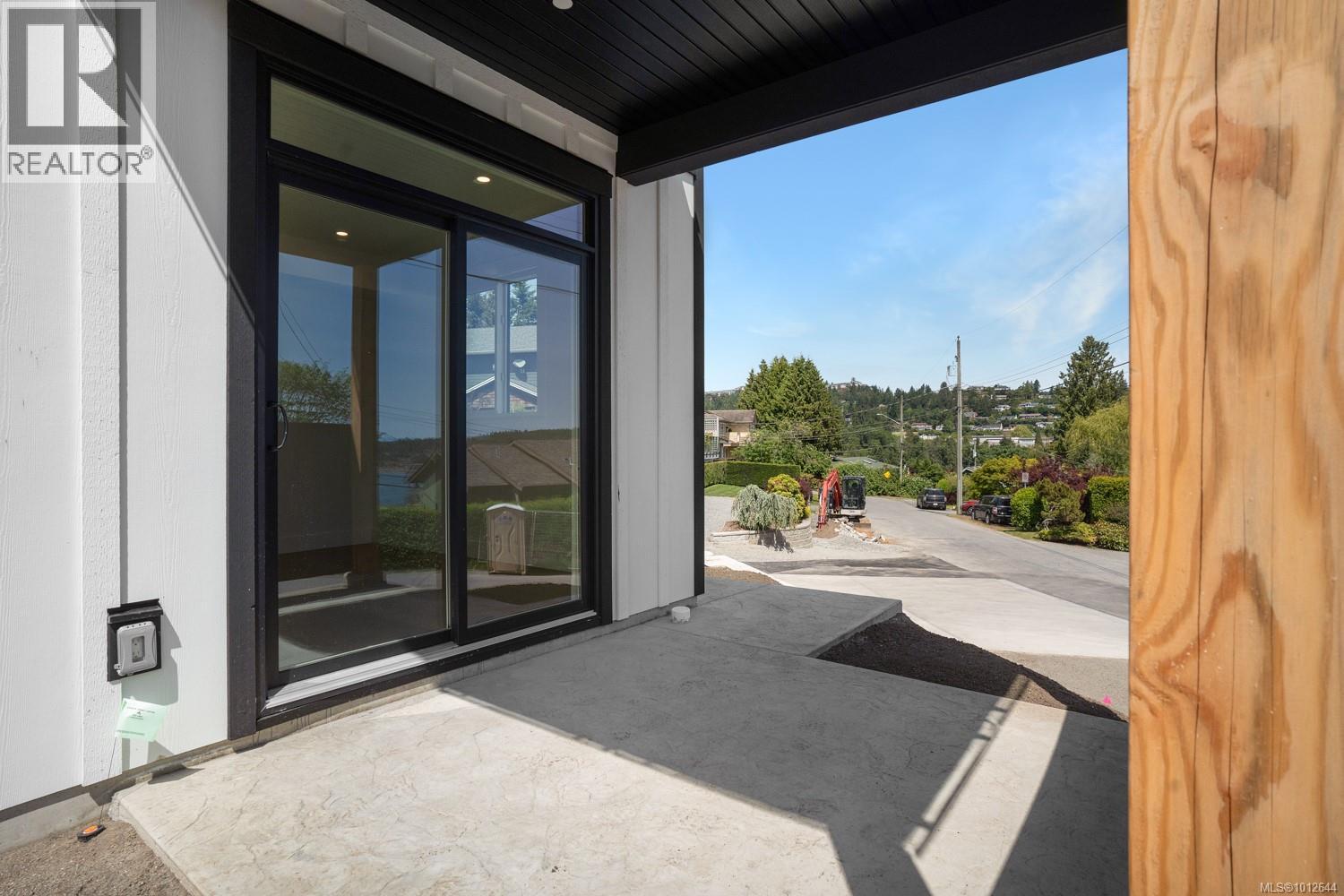 2541 Doctors Rd, Nanaimo