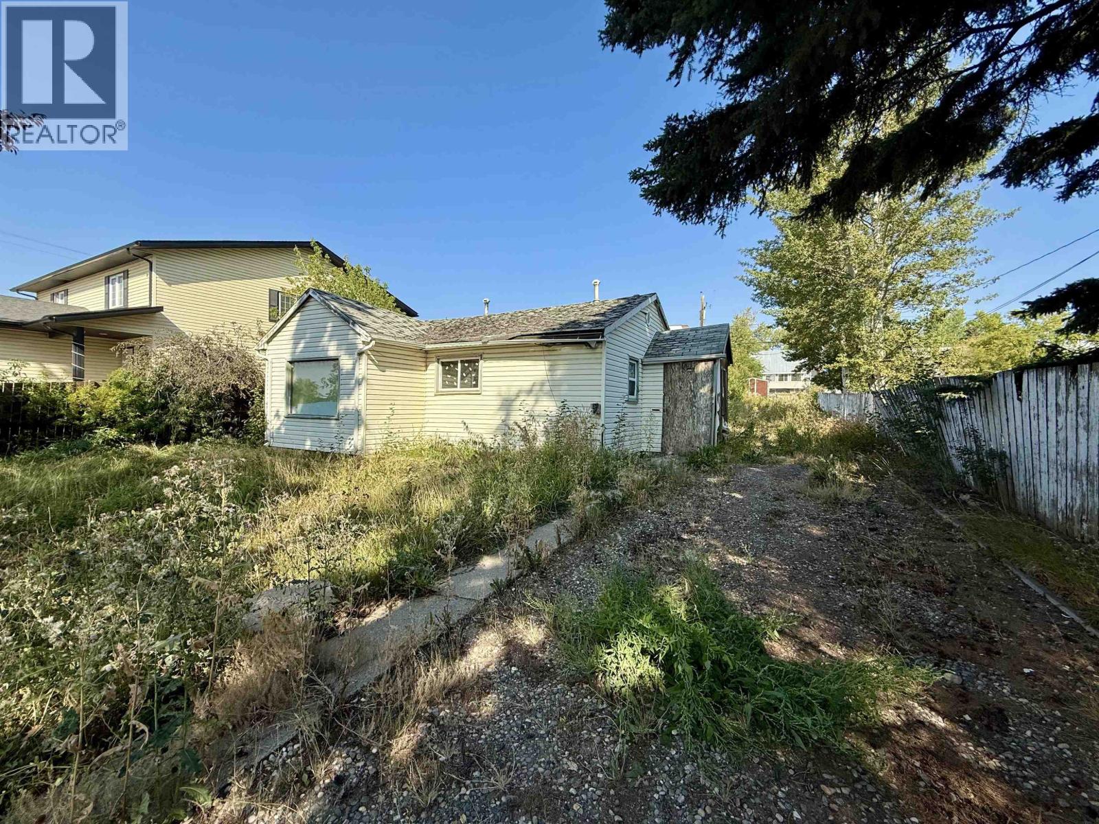Photo 5 of 9520 Se 97 Avenue, Fort St John BC