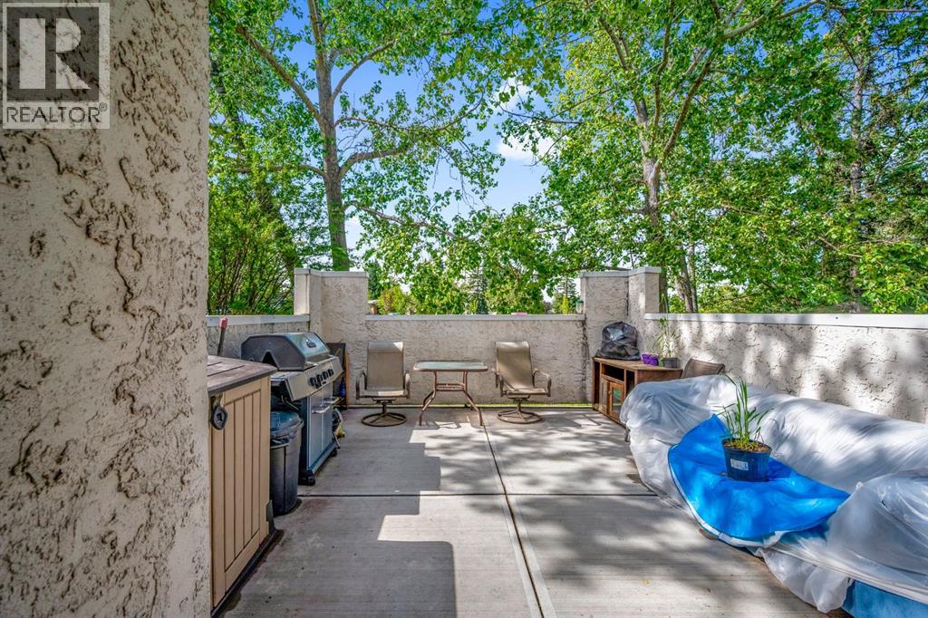 2417, 3500 VARSITY DRIVE NW - 21