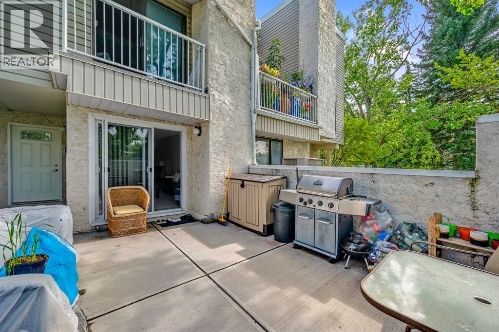 2417, 3500 VARSITY DRIVE NW - 22