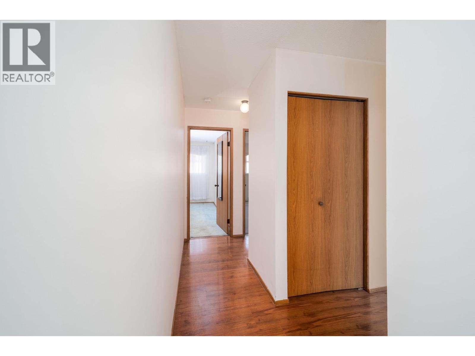 101 1055 Glenwood Avenue, Kelowna