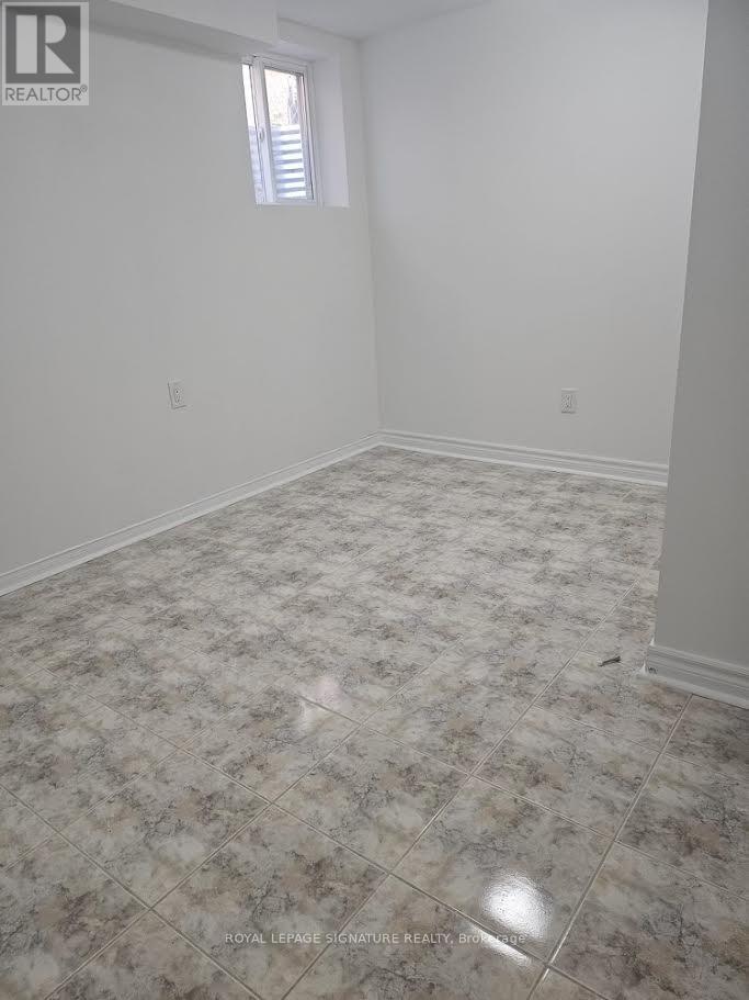 Photo 11 of 3603 Copernicus Drive, Mississauga ON