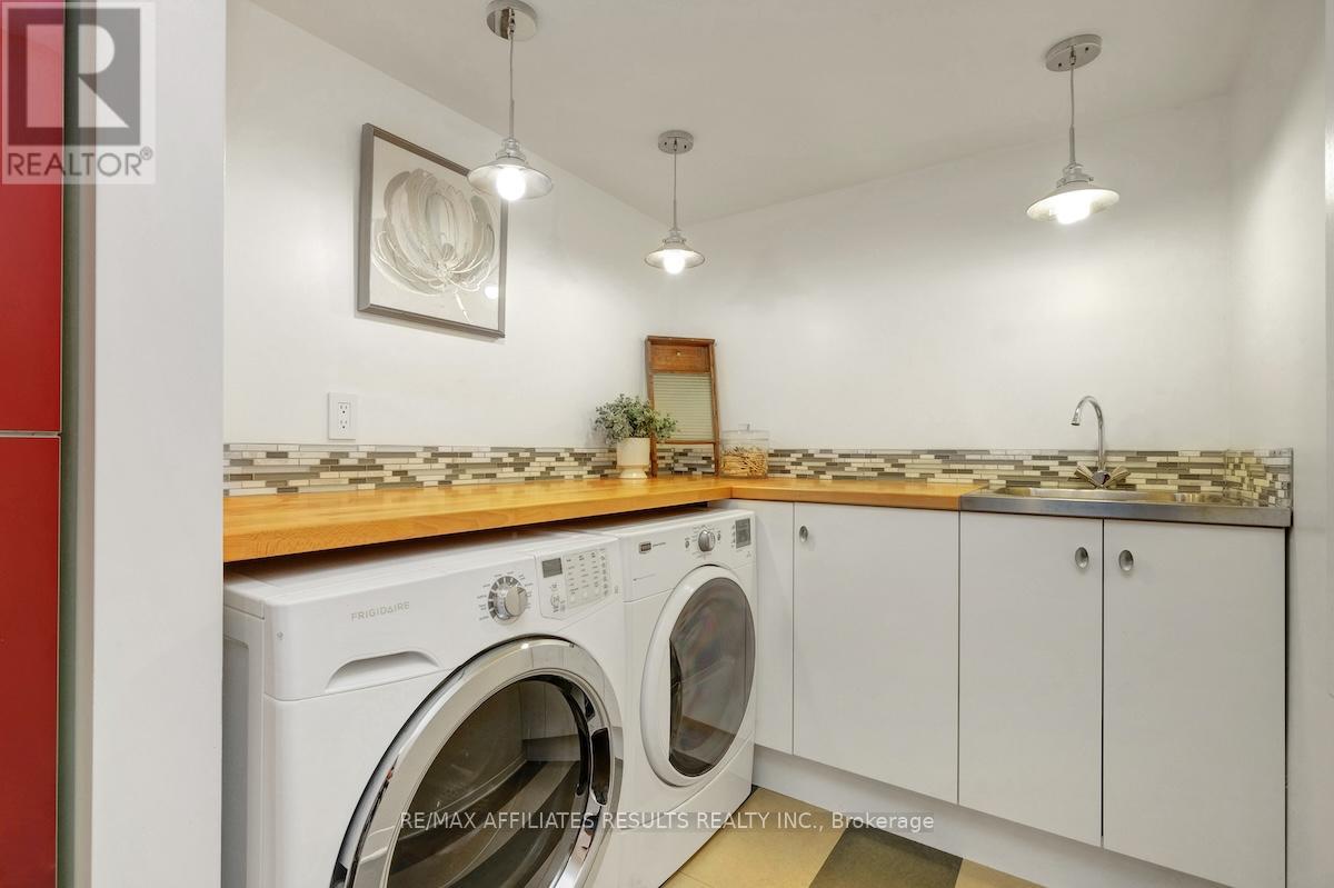 Photo 25 of 5 Tiffany Crescent, Ottawa ON